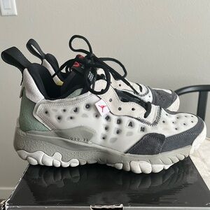 Jordan Delta 2 (GS) ‘Lightning’